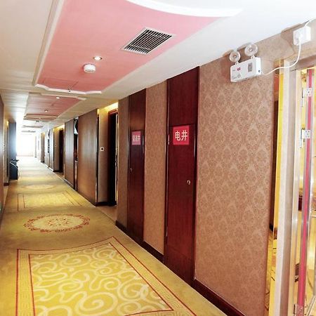 Vienna Hotel Shenzhen Longhua Qinghu Road Extérieur photo