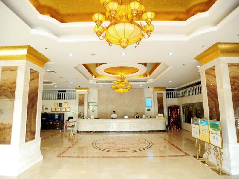 Vienna Hotel Shenzhen Longhua Qinghu Road Extérieur photo